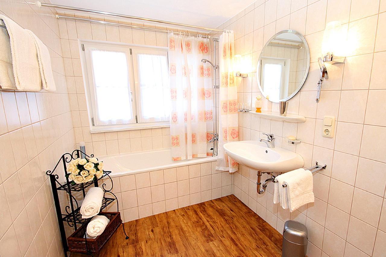 Landhaus Mayer - Top-Ferienwohnungen Fischen im Allgaeu Esterno foto